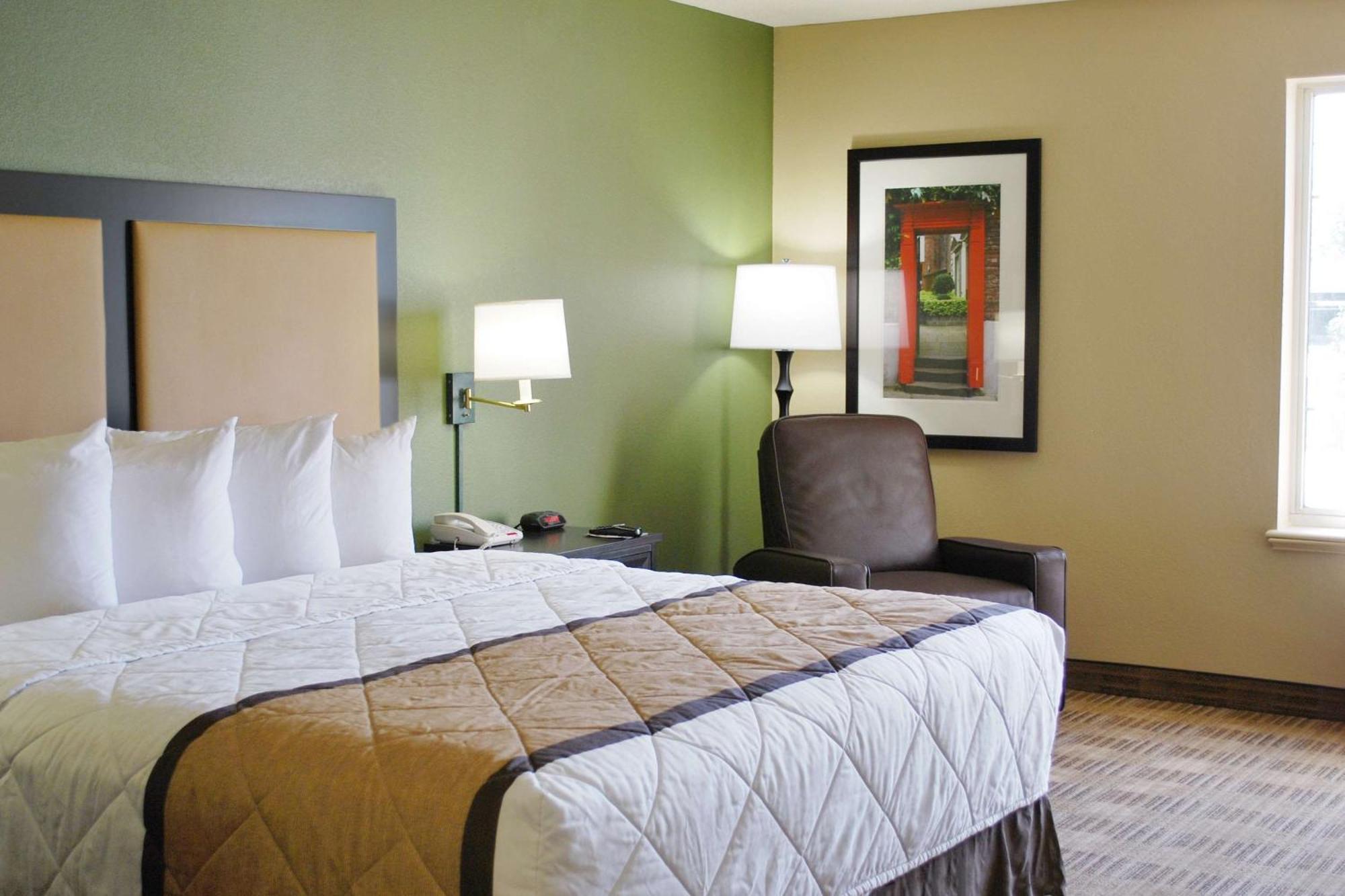 Extended Stay America Suites - Newark - Вудбрідж Екстер'єр фото