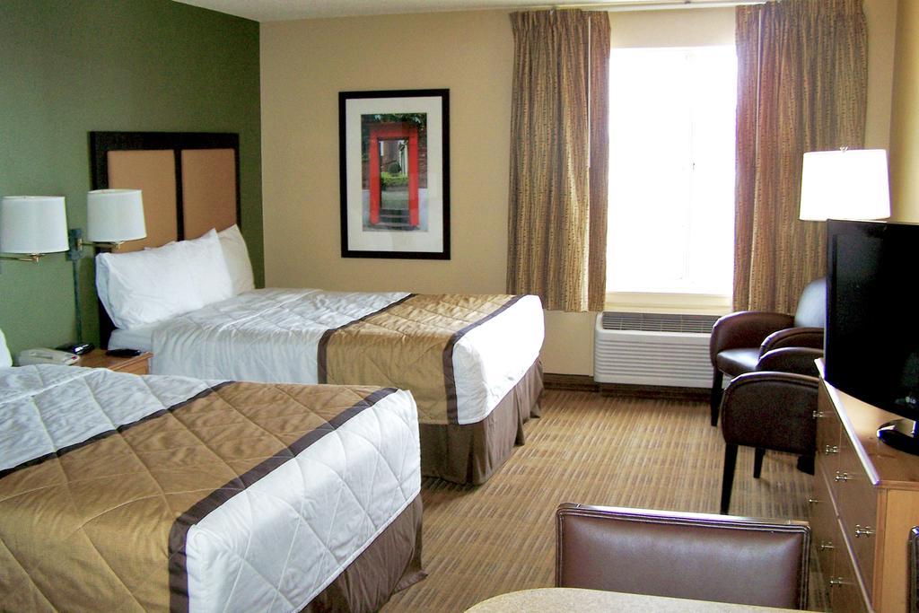 Extended Stay America Suites - Newark - Вудбрідж Екстер'єр фото